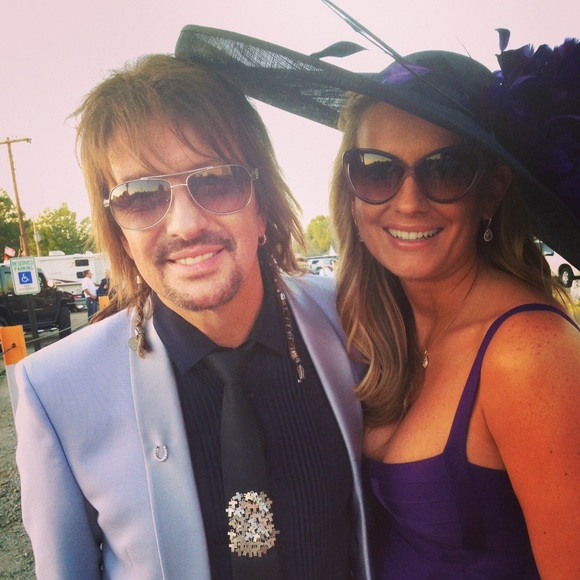 Herve Leger Like new purple plum bandage dress size small - Picture 1 of 3